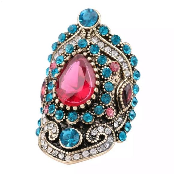 Jewelry - Beautiful Ring
